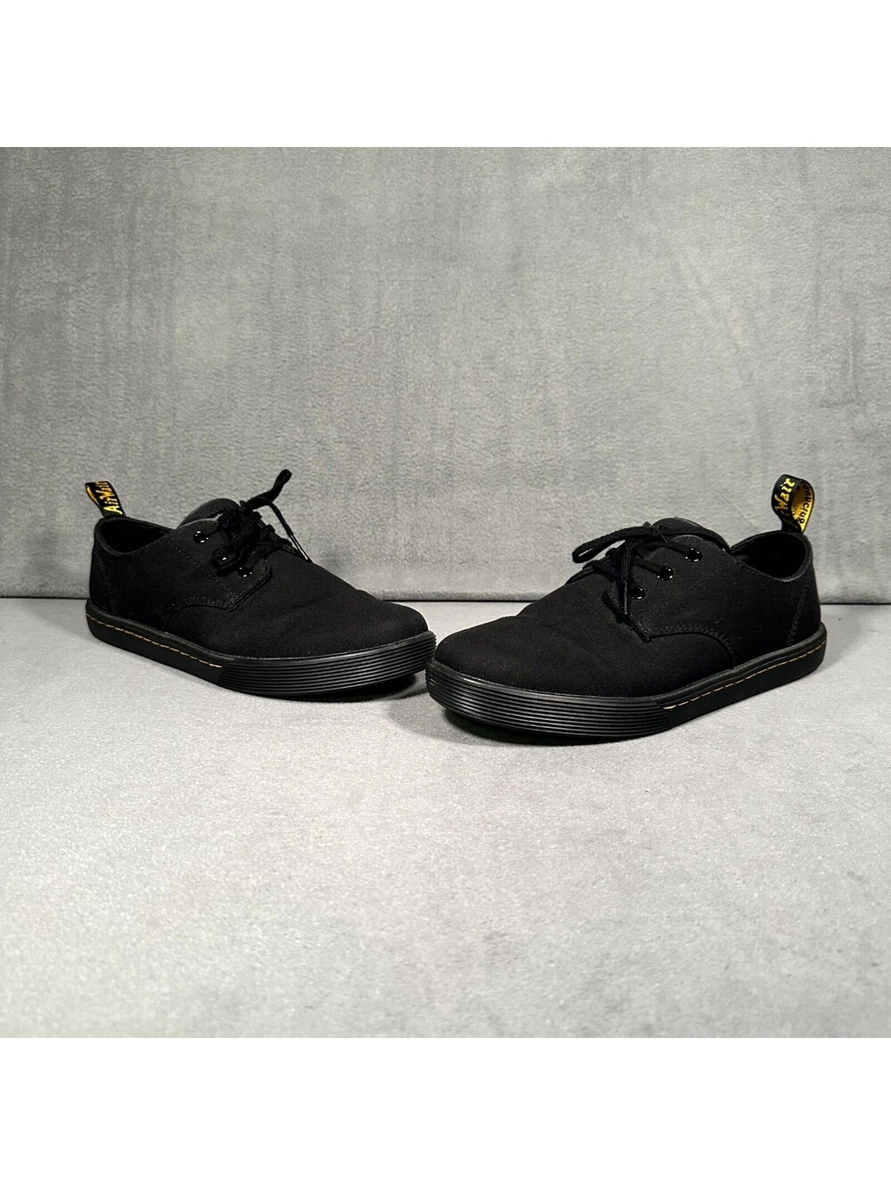 Dr. Martens Santanita Sneaker Womens US 10 Black Canvas Memory Foam Casual Shoes